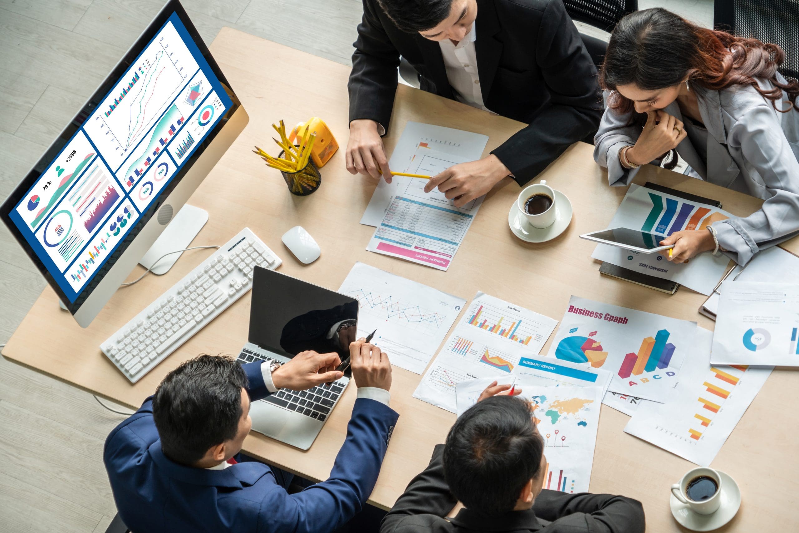 Business data dashboard analysis by ingenious computer software